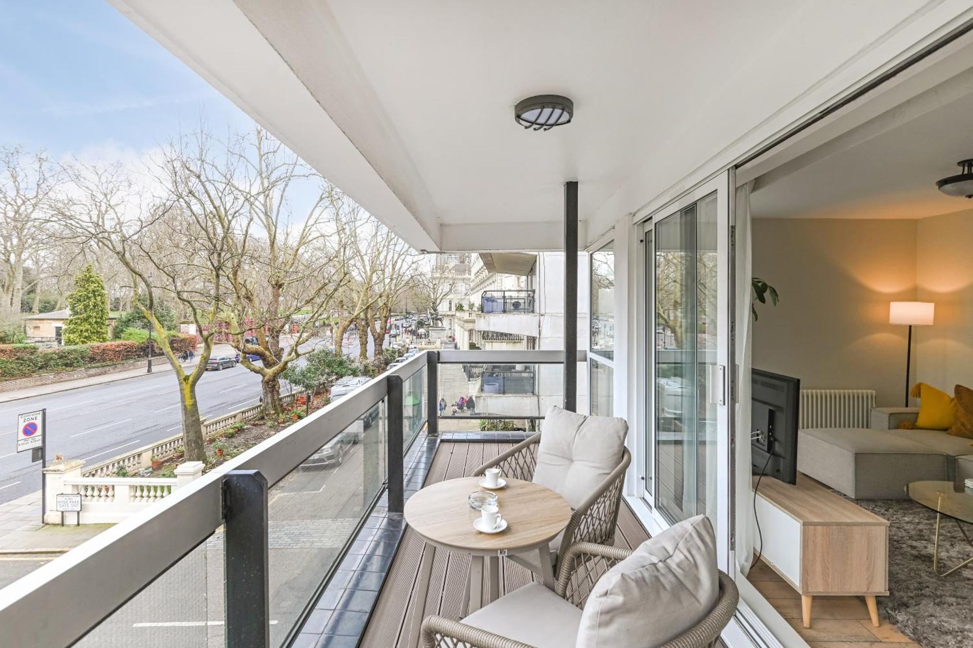 Buckingham & Lloyds Aparthotel Λονδίνο Εξωτερικό φωτογραφία