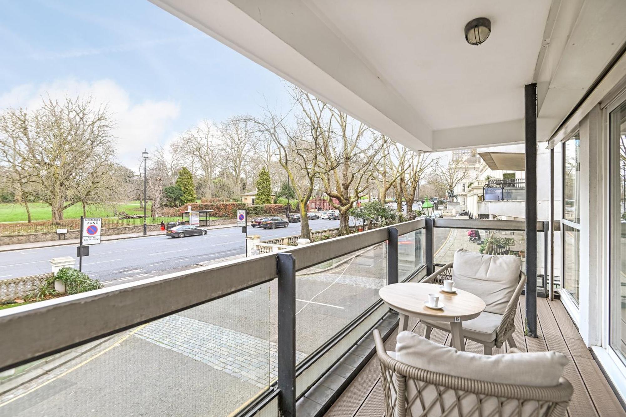 Buckingham & Lloyds Aparthotel Λονδίνο Εξωτερικό φωτογραφία